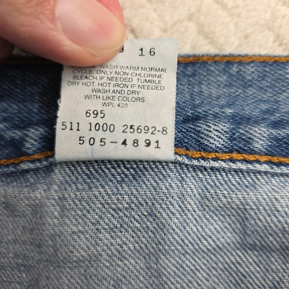 Vintage‎ Levis 505 Mens Jeans 38x32 Made in USA Light Wash Straight Leg 2000s
